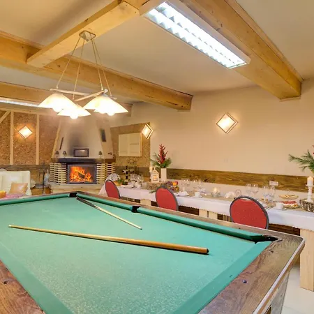 Sarenka Gasthuis Krynica Zdroj